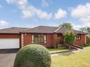 4 bedroom detached bungalow for sale in 15 Dean Acres... 4 bedroom detached bungalow for sale in 15 Dean Acres...