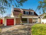 4 bedroom detached bungalow for sale in 34 Offington...