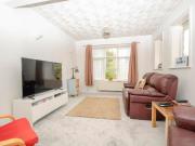 4 bedroom detached bungalow for sale in Beacon Road,...