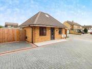 4 bedroom detached bungalow to rent