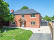 4 Bedroom Detached House