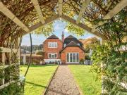 4 Bedroom Detached House