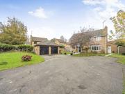 4 Bedroom Detached House 4 Bedroom Detached House