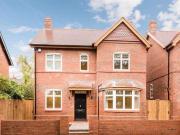 4 Bedroom Detached House