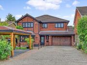 4 Bedroom Detached House