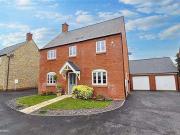 4 Bedroom Detached House