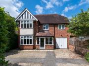 4 Bedroom Detached House