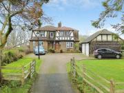 4 Bedroom Detached House