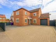 4 Bedroom Detached House