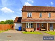 4 Bedroom Semi Detached House