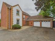 5 Bedroom Detached House