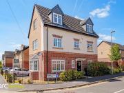 4 Bedroom Detached House