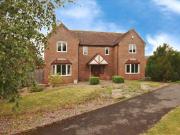 4 Bedroom Detached House