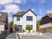 4 Bedroom Detached House