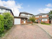4 Bedroom Detached House 4 Bedroom Detached House