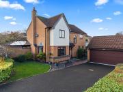 4 Bedroom Detached House