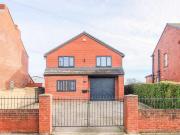 4 Bedroom Detached House