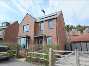 4 Bedroom Detached House