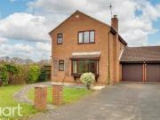 4 bedroom detached house for rent in Alexandra Road...