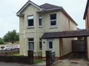 4 bedroom detached house for rent in Alton Road, Wallisdown.