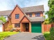 4 Bedroom Detached House For Rent In Aylesbury,...