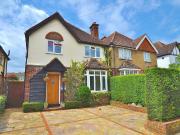 4 bedroom detached house for rent in Beckingham Road,...