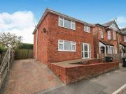 4 bedroom detached house for rent in Bishop Road,...