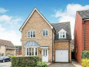 4 bedroom detached house for rent in Brambling Close...