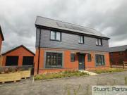 4 bedroom detached house for rent in Bridleside...