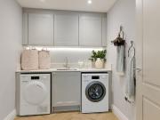 4 bedroom detached house for rent in Carpenters Meadow,...