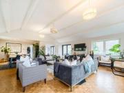 4 Bedroom Detached House For Rent In Cobham