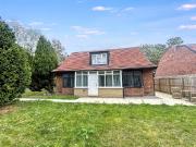 4 bedroom detached house for rent in Forest Close West...
