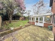 4 bedroom detached house for rent in Foxhill, Luton, LU2