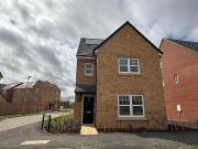 4 bedroom detached house for rent in Greetwell Fields,...
