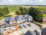 4 Bedroom Detached House For Rent In Hastingwood, Essex