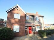 4 bedroom detached house for rent in Heathland Way...