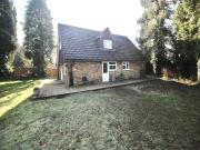 4 bedroom detached house for rent in Hempstead Road,...