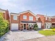 4 bedroom detached house for rent in Langfield Road,...