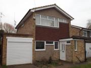 4 Bedroom Detached House For Rent In Maidenhead