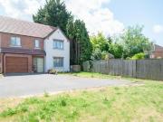 4 Bedroom Detached House For Rent In Newbold On Avon, Rugby