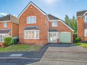 4 Bedroom Detached House For Rent In Oldbury, West Midlands