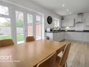 4 bedroom detached house for rent in Oterhampton...