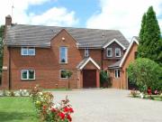 4 bedroom detached house for rent in Prospect Lane,...