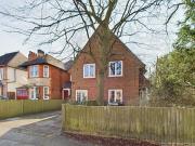 4 Bedroom Detached House For Rent In Reading, Berkshire