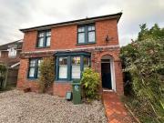 4 bedroom detached house for rent in School Road, Hythe,...