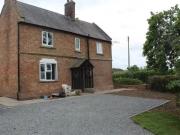 4 bedroom detached house for rent in Stratford Road,...