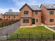 4 bedroom detached house for rent in Sunnybank Terraced,...