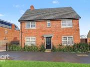 4 bedroom detached house for rent in The Gallops,...