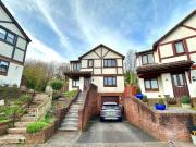 4 Bedroom Detached House For Rent In Torquay