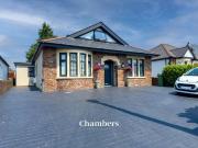 4 bedroom detached house for rent in Tyn Y Parc Road,...